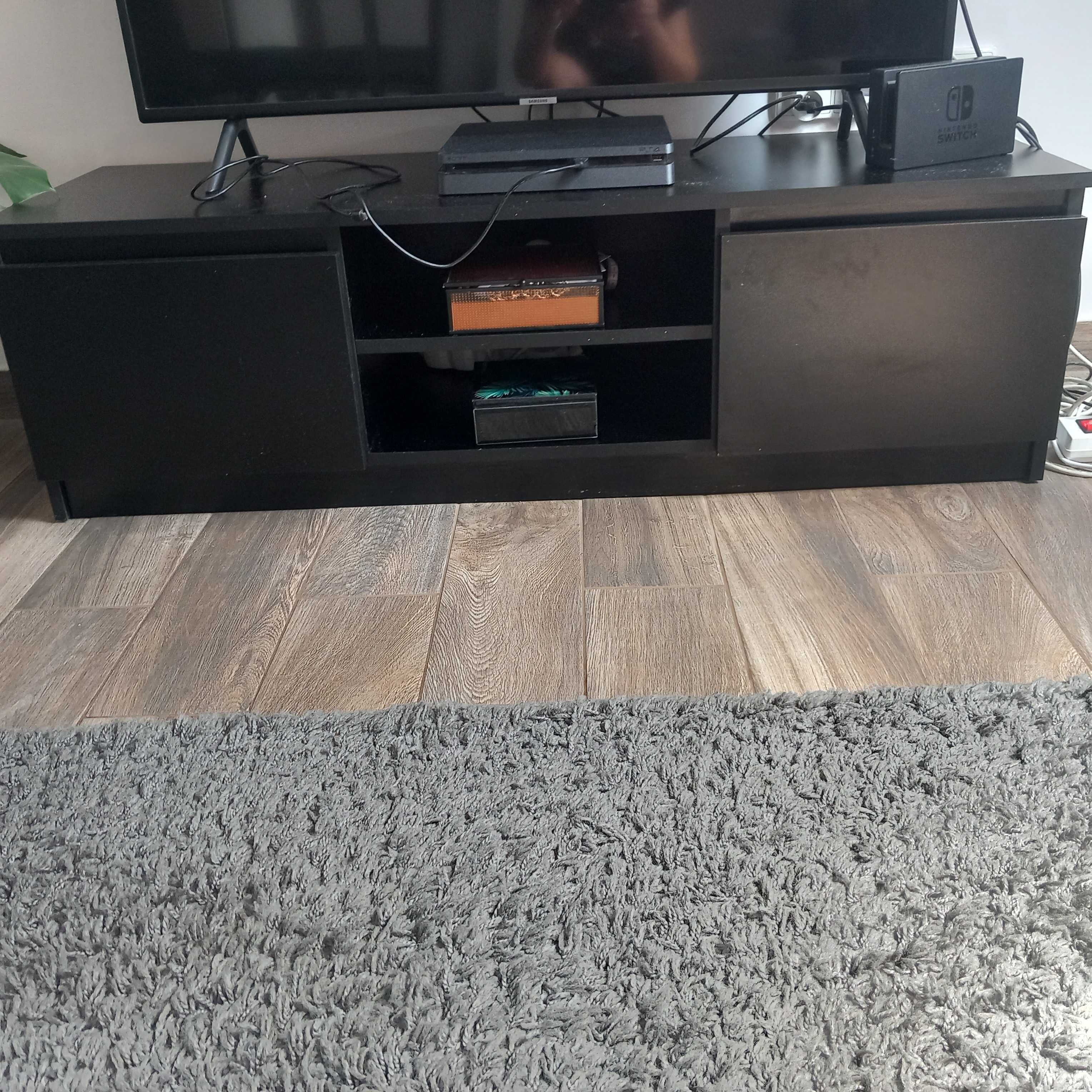 Stolik pod RTV czarny