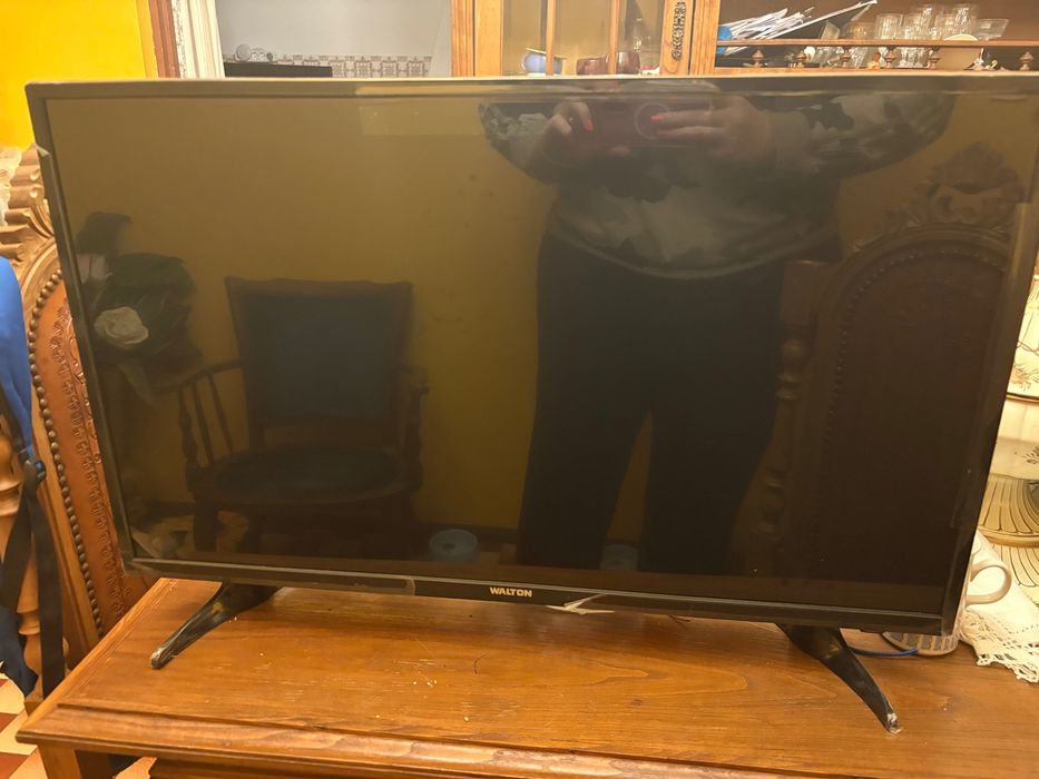 Televisão de 32 polegadas