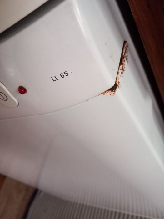 Máquina de Lavar Loiça Ariston (AVARIADA)