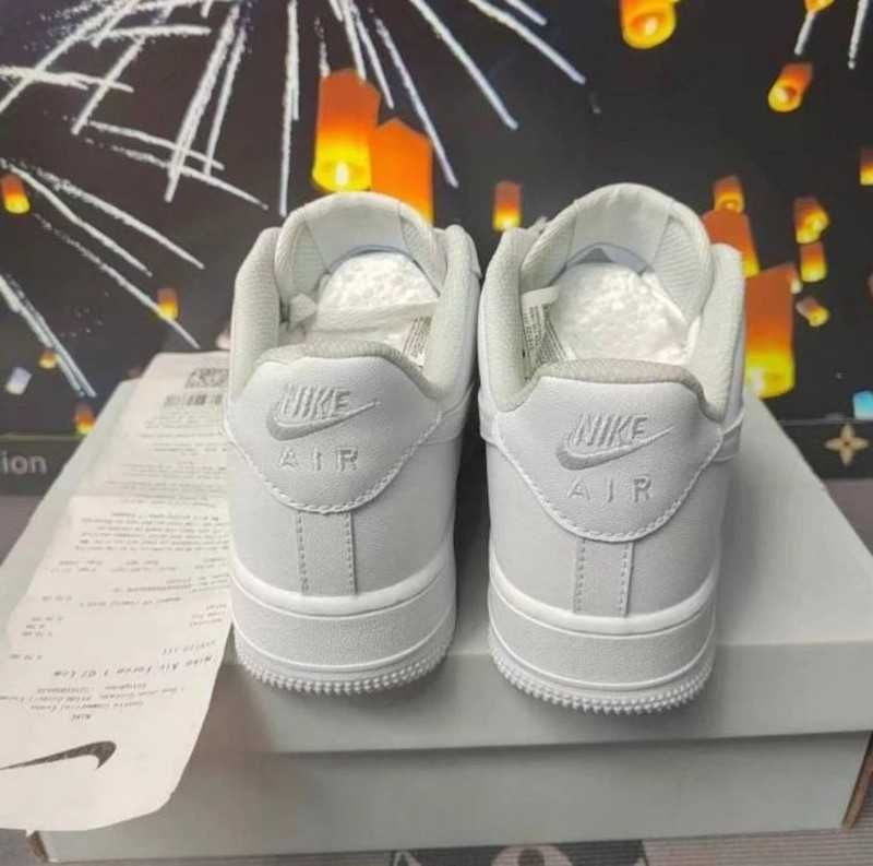 Nike Air Force 1 Low '07 White 42