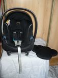 Fotelik Cybex M 0-13 kg ze śpiworkiem,folią,zabawką i lusterkiem