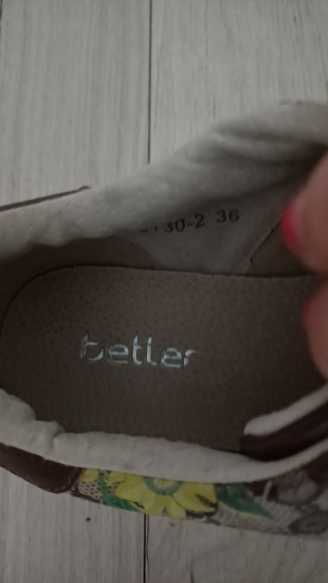 Buty damskie firmy Betler