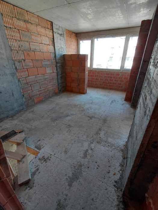 Продаж 2 кім квартира. Площа 62м2. У новобудові вул. Очеретяна