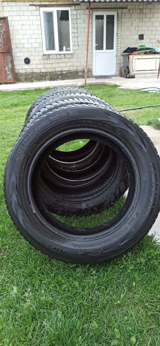 Шини 215/55 R16 NOKIAN