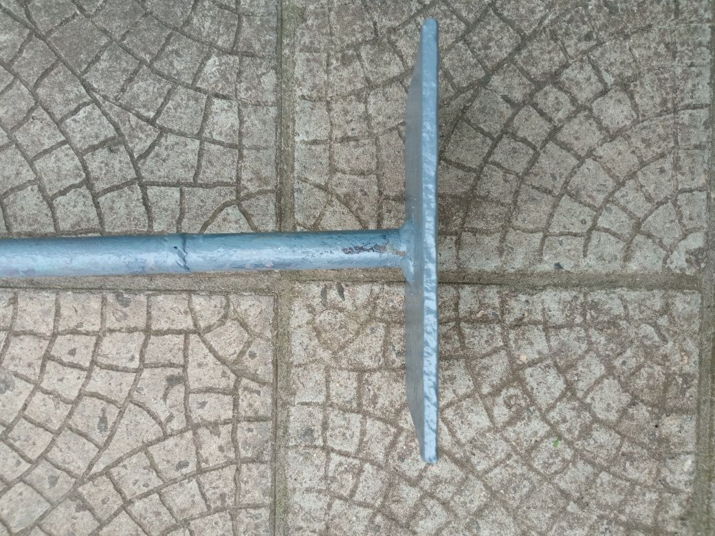 Ручная трамбовка для заливки бетона