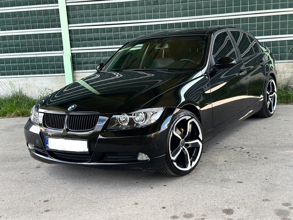 Bmw e90 2.0d 200KM Xenon, skóry, szyberdach Felga 19 cali