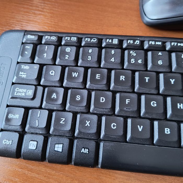 Klawiatura Logitech K220 + myszka M150