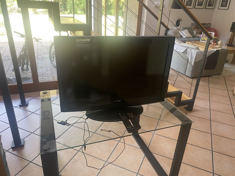 Telewizor razem z dekoderem