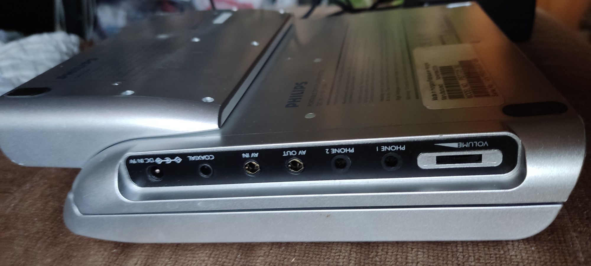 DVD плеєр програвач Philips PET 725
