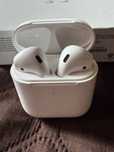 Навушники AirPods