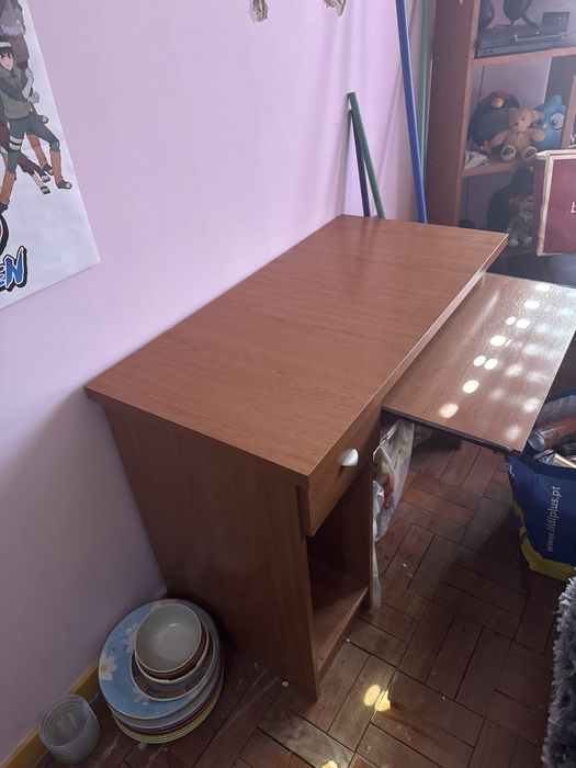 Secretaria como nova