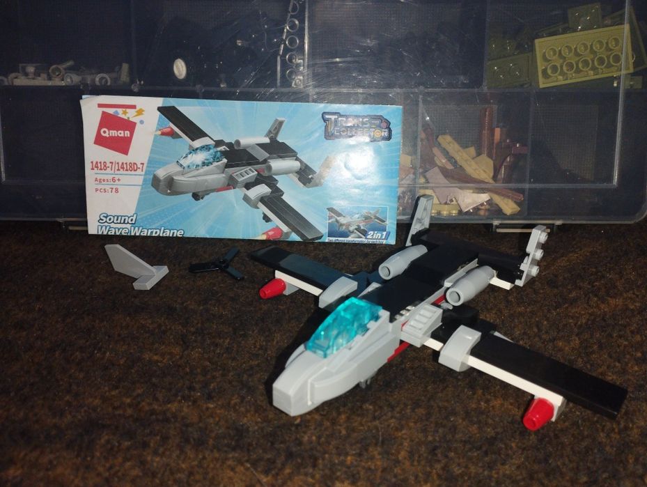 Лего літак 2in1 (опис)