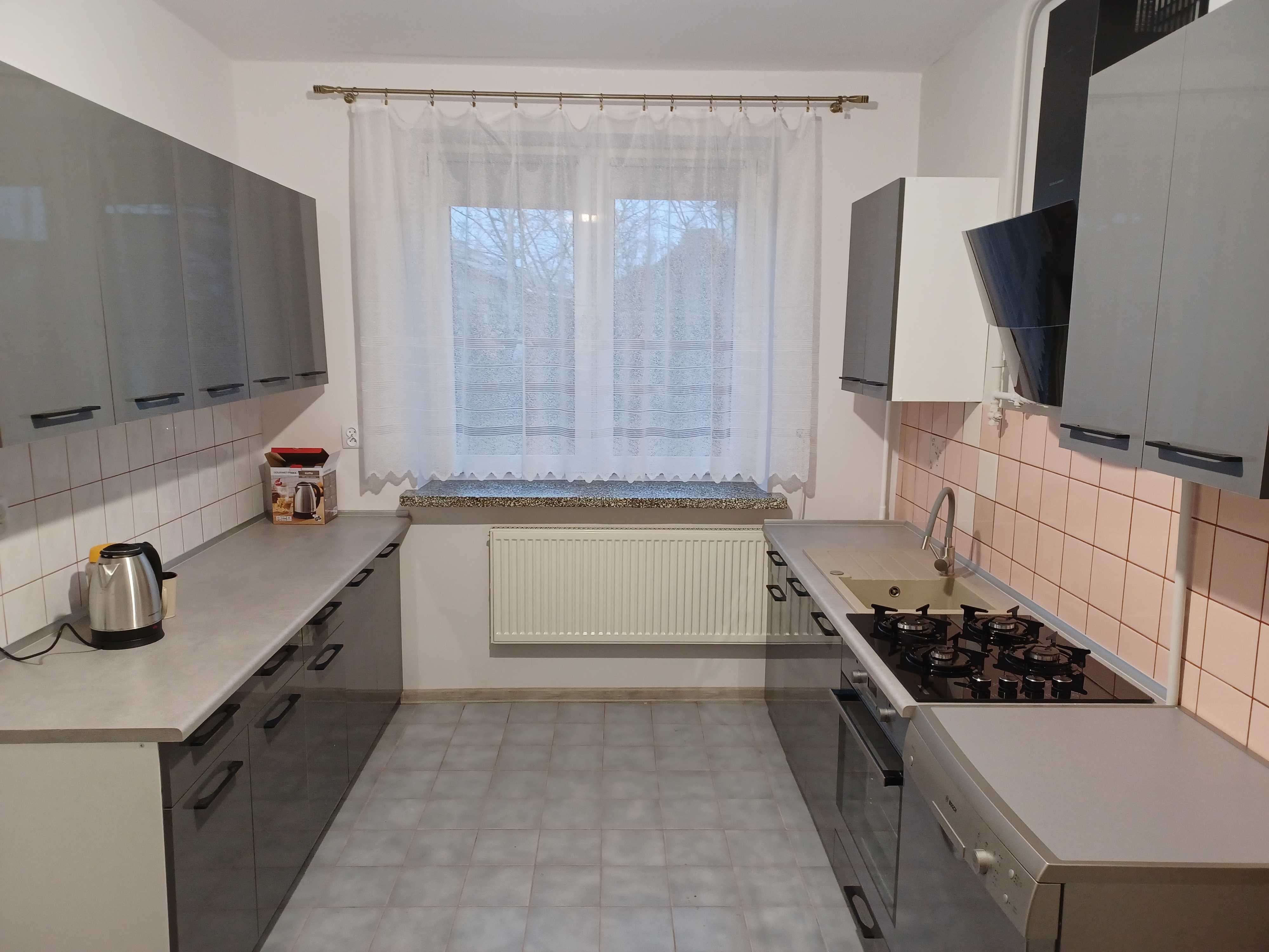 Pokój  jedno/dwuosobowy 27m²