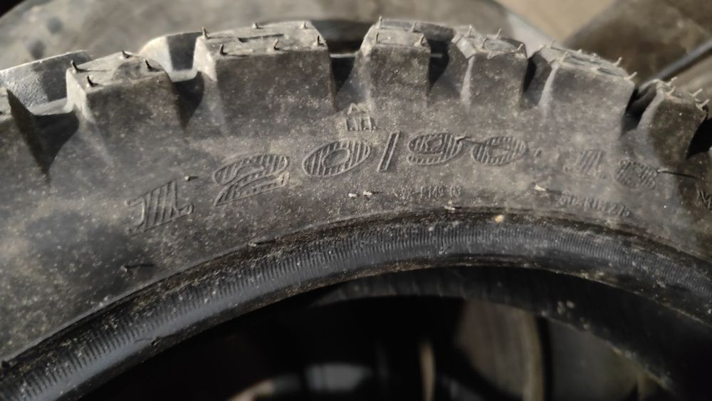 Ендуро резина р18 та р21