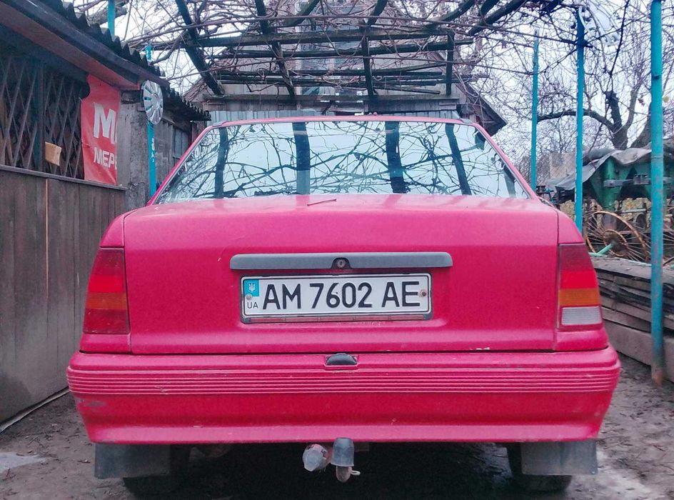 Продам машиину Опель кадет