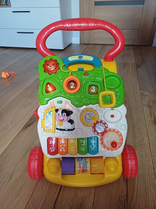 Pchacz, chodzik dla dziecka vtech