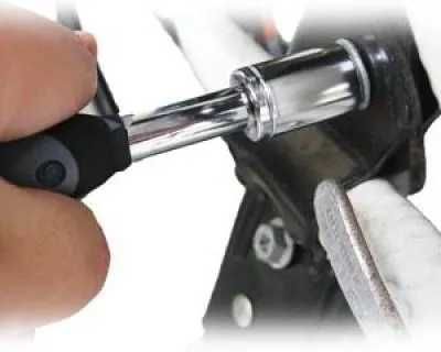 Klucz trójstronny  nasadowy Y  8/9/10 mm