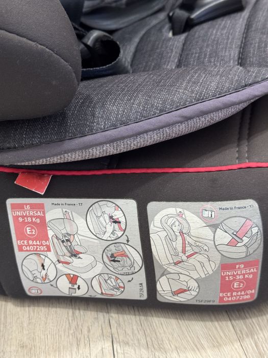 Vende se cadeira de criança