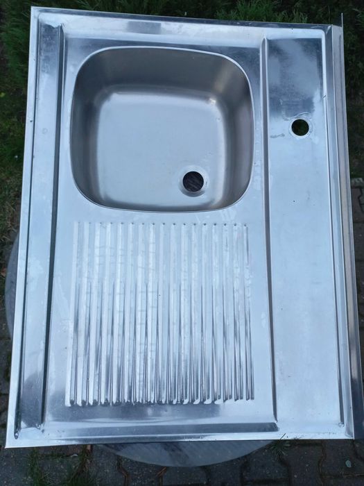 Zlewozmywak z ociekaczem