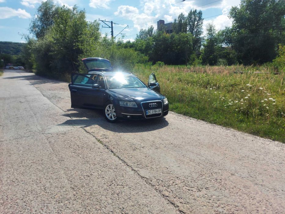 Автомобіль Ауді А6 С6