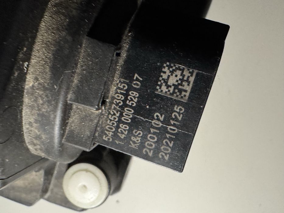 Оригінальна фара Audi A4 B9.5 FULL LED — робоча