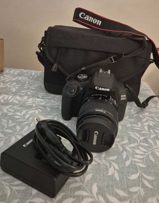 Canon EOS2000D kit completo
