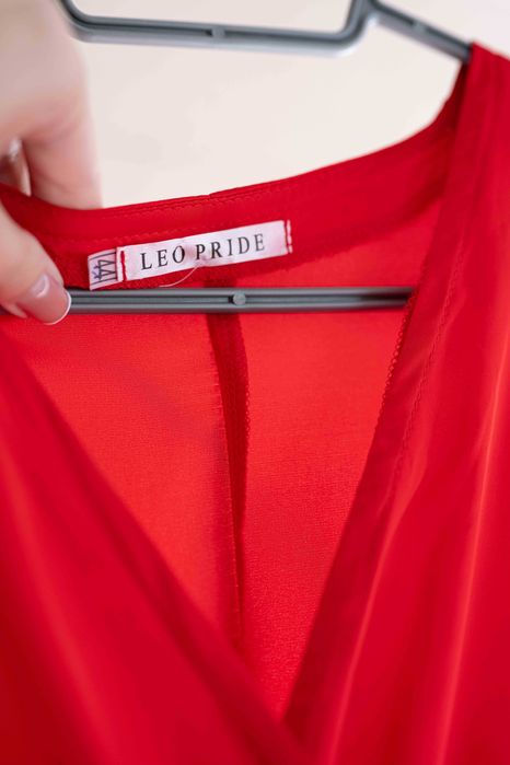 Продам платье шелковое