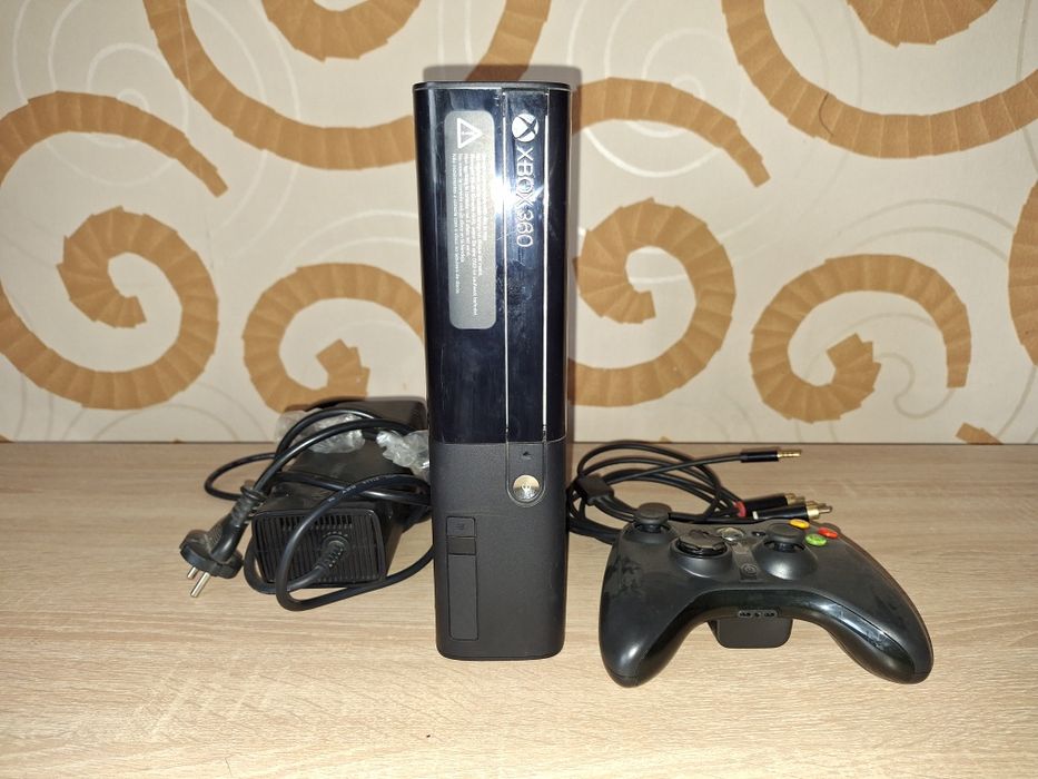 Продам іксбокс 360