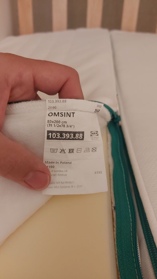Cama Ikea SLÄKT / NATTAPA + colchão ÖMSINT
