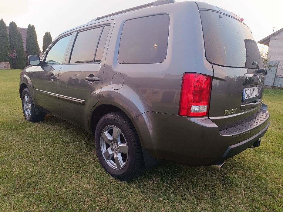 2011 HONDA PILOT 4X4 8 osób lpg