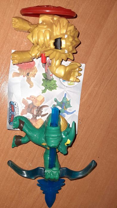 Іграшки з Макдональдс Хепі Мілд