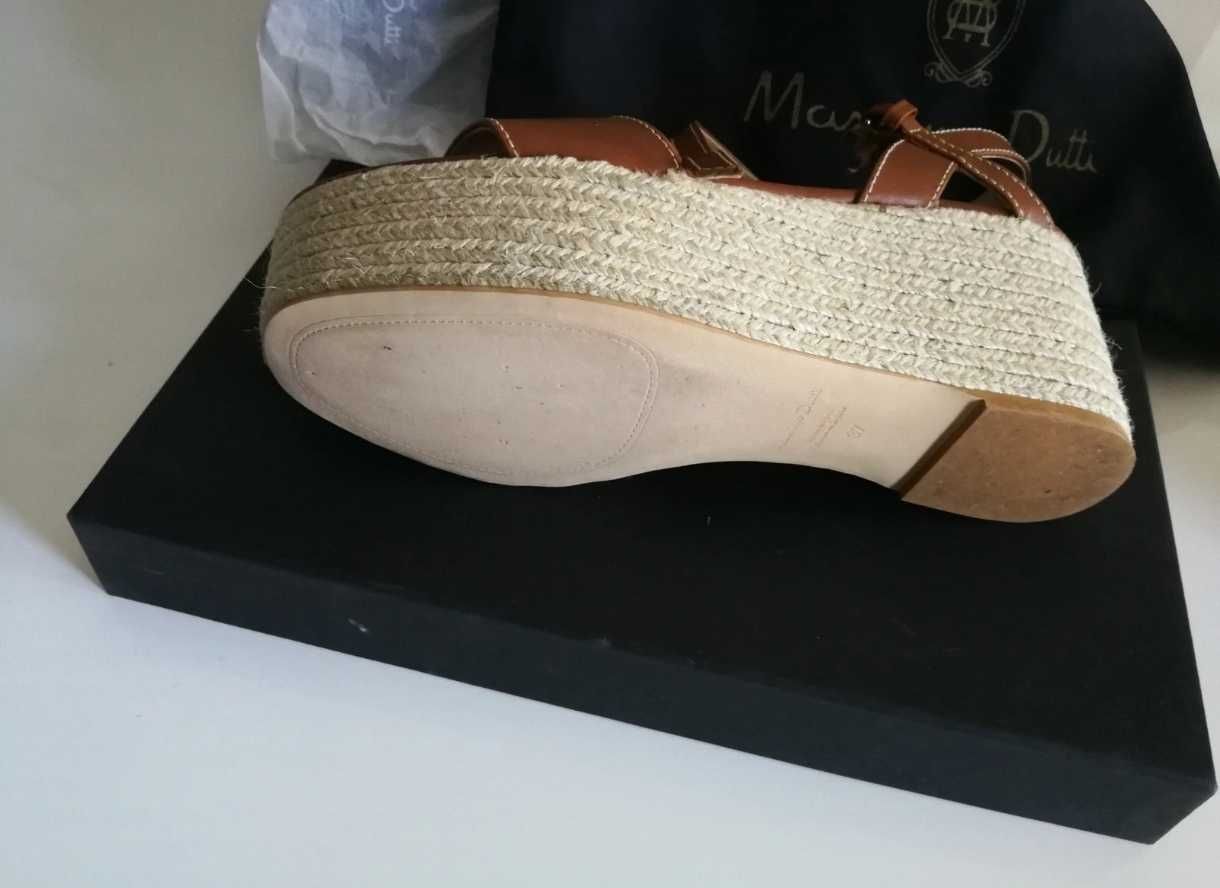 Sandálias Massimo Dutti