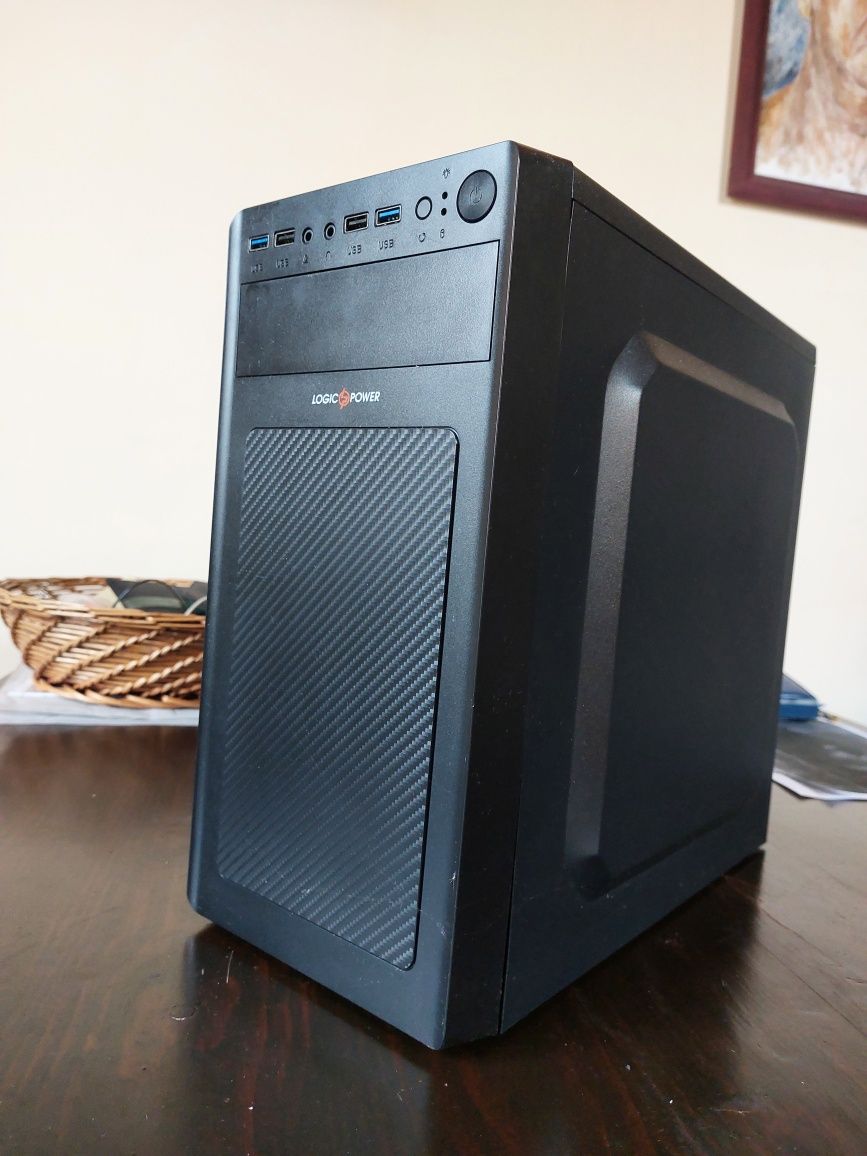 Компютер 
CPU Core i5 10400 , H410, DDR4 8Gb, SSD 2