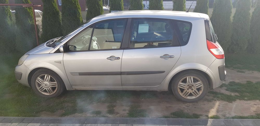 Scenic2 2006 1.9 dci 131km