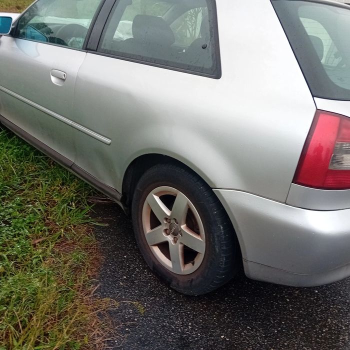 Audi A3 1.9 130 cv ano 2000