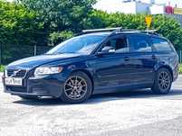 Volvo V50 1.6D // 2010 // Super Stan // Hak // Klima // Zamiana //

Sa