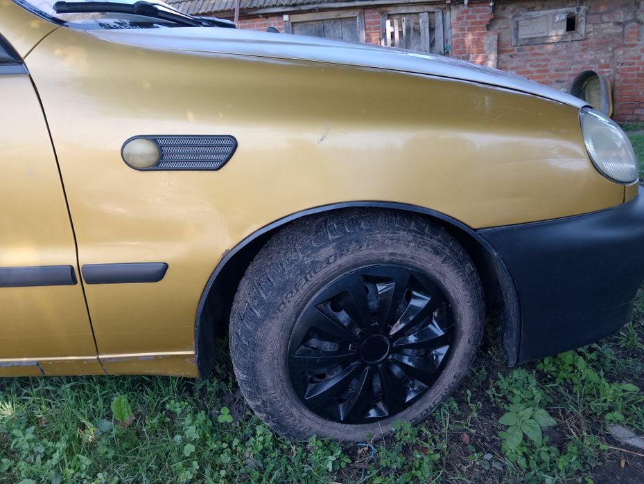 Продам сенс 1.3 в хорошому стані