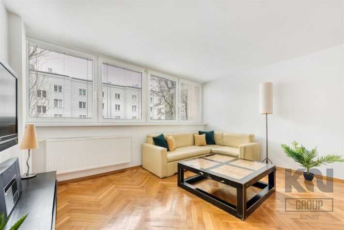 3 pokojowe mieszkanie przy ul. 10 lutego