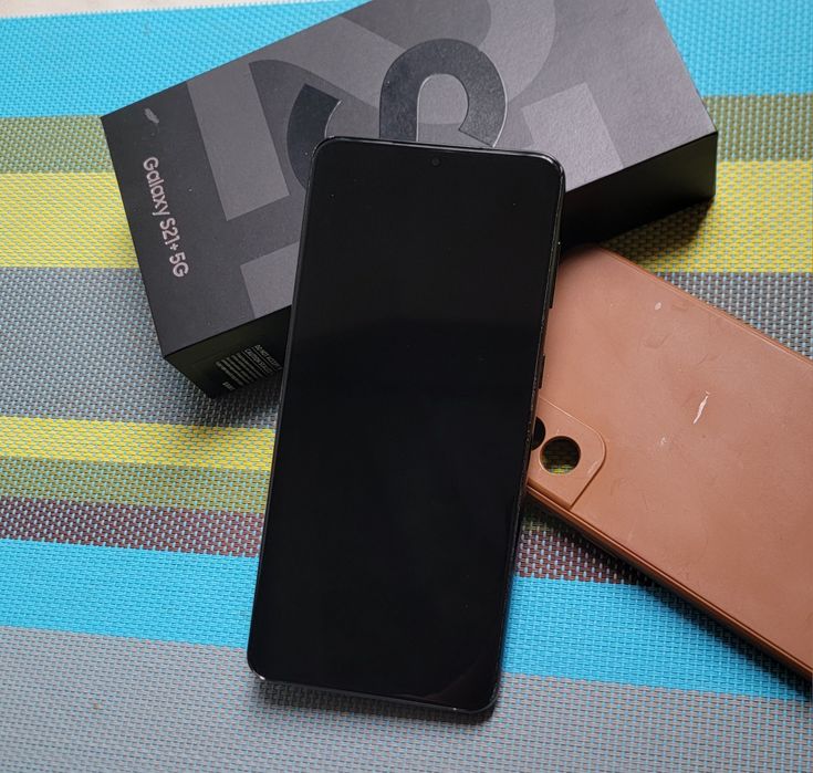Samsung galaxy S21 plus  SM-G996B/DS, 8/128