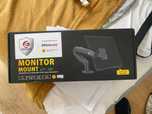 Profesjonalny uchwyt do monitora NORTH BAYOU F80B