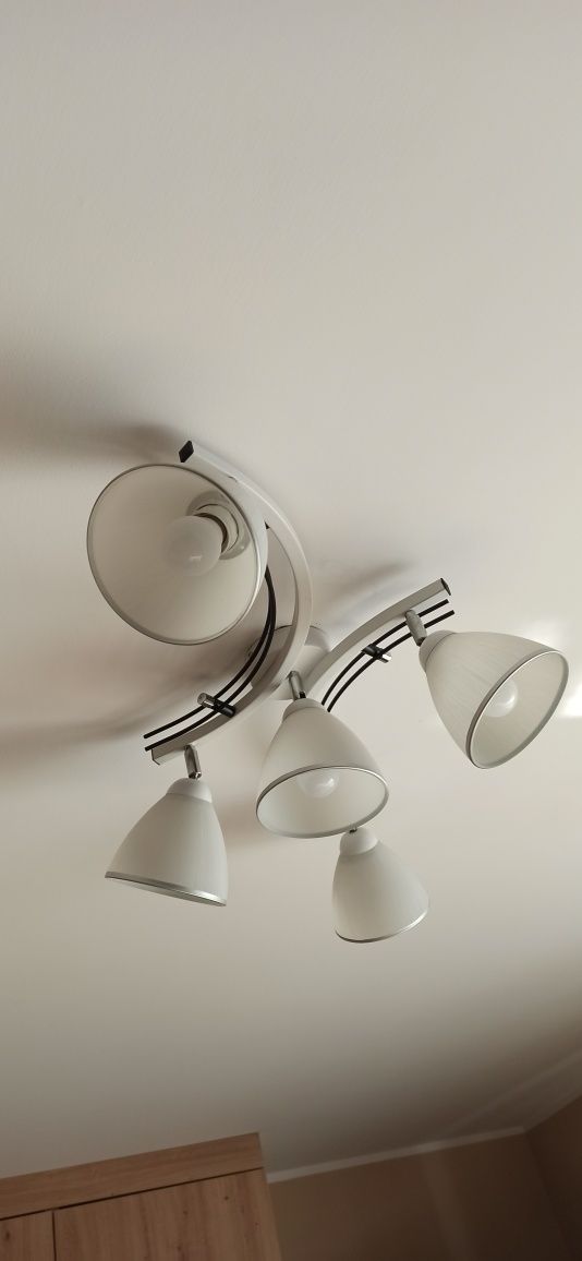Lampy zestaw jak nowe