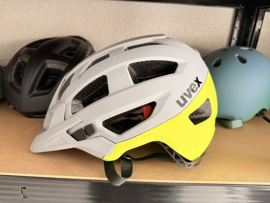 Kask Rowerowy UVEX finale 2.0 rozm.M 52-57cm