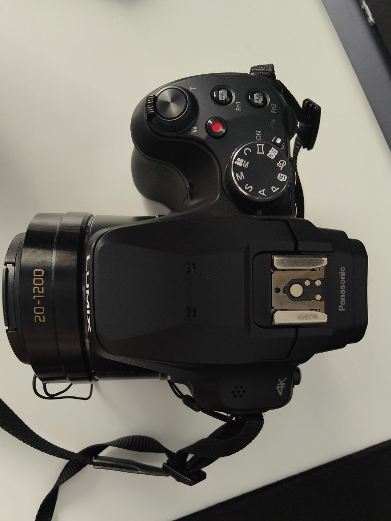 Máquina Fotográfica Panasonic Lumix DC-FZ82