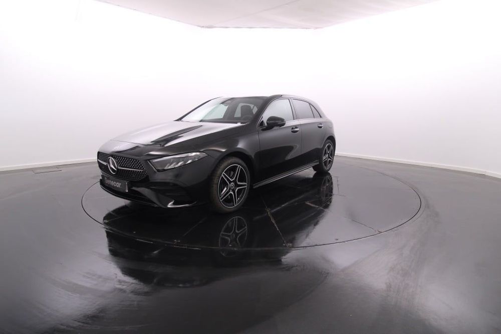 Mercedes-Benz A 250 e AMG Line