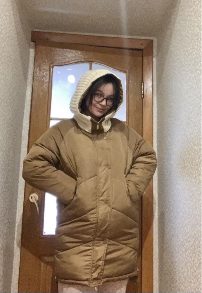Пальто жіноче на зиму