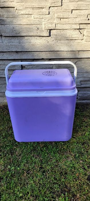 Lodówka turystyczna 220V / 12V