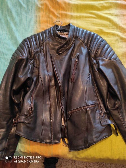 Blusão Motard vintage preto, marca Mirage, pele genuína