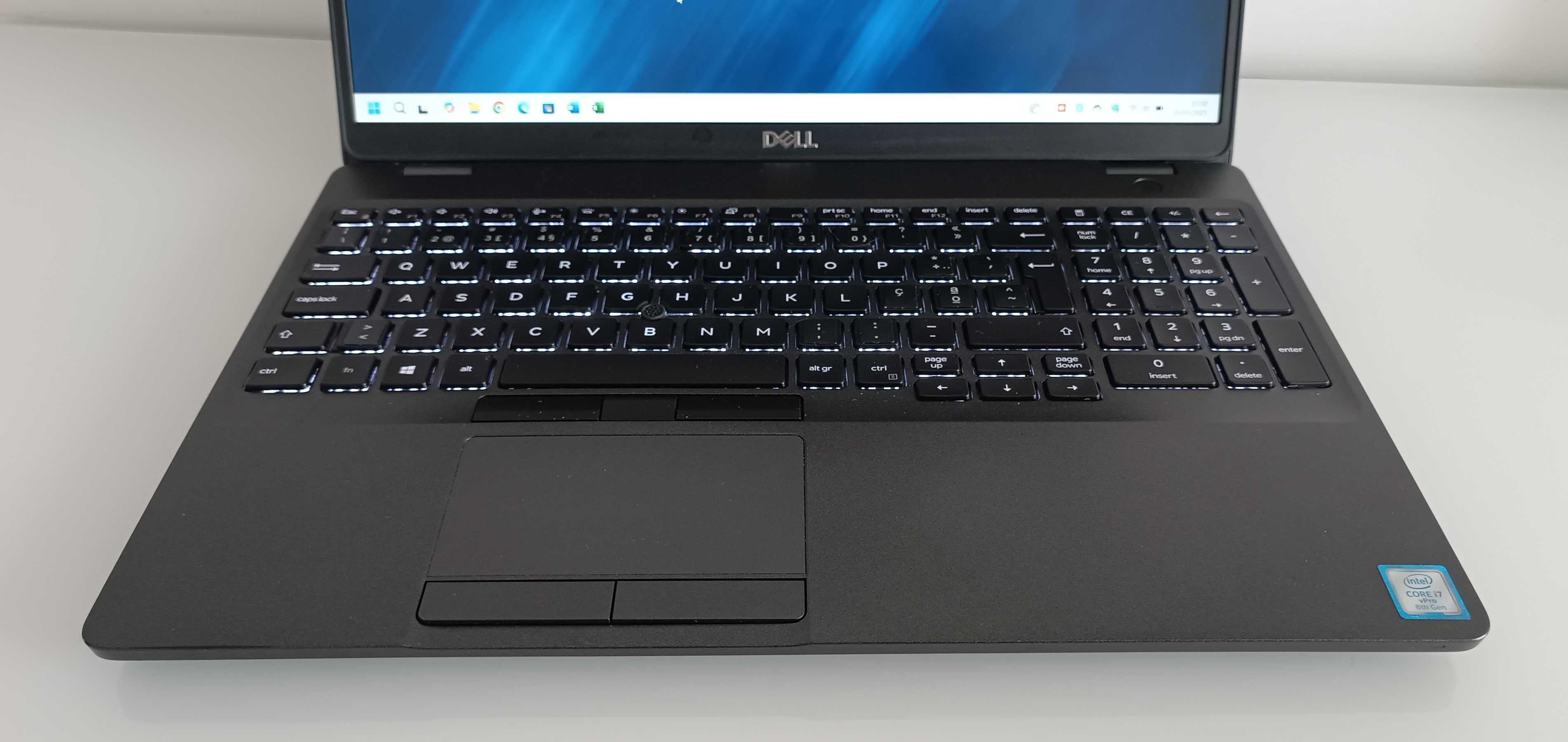 Dell Latitude 5500/Ecrã 15.6/i7 8ªger/16GB RAM/SSD NVME/Thunderbolt