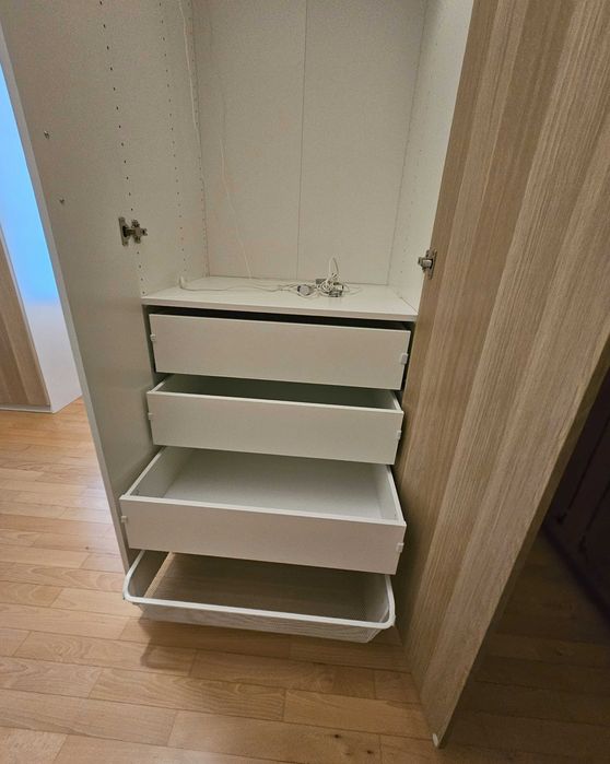 3 szafy IKEA, 2xPAX i 1xdziecięca