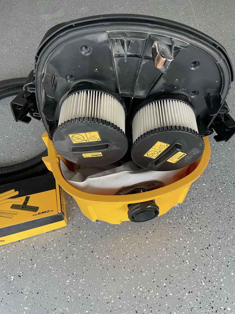 Odkurzacz  DeWalt DWV901L